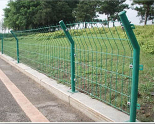 廠區護欄網運輸安裝是否方便